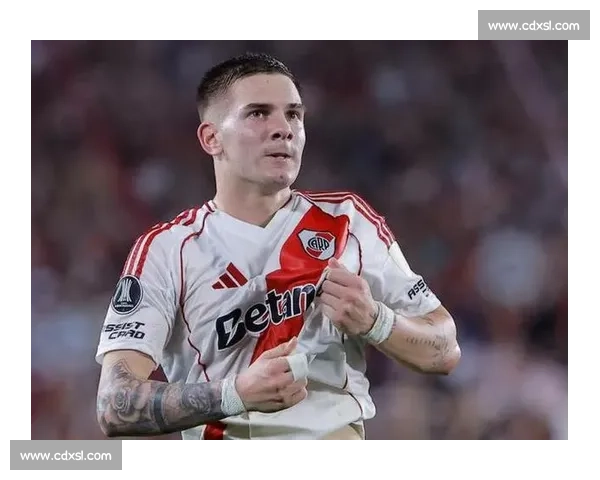 帕雷德斯盛赞马斯坦托诺：17 岁天才中场的全能表现令人惊叹