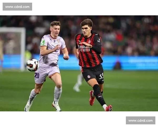 米兰领跑 19 岁天才边锋争夺战:意丙新星成红黑军团夏窗重点目标 米兰领跑 19 岁天才边锋争夺战:意丙新星成红黑军团夏窗重点目标