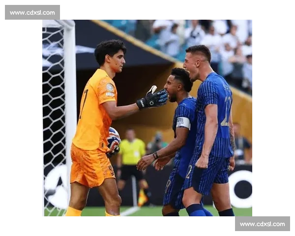 布努神扑 + 温情拥抱!皇马 1-1 利雅得新月,世俱杯见证传奇瞬间 布努神扑 + 温情拥抱!皇马 1-1 利雅得新月,世俱杯见证传奇瞬间