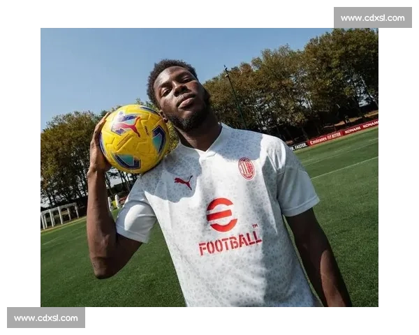 穆萨转会那不勒斯受阻，奖金条款分歧成关键障碍